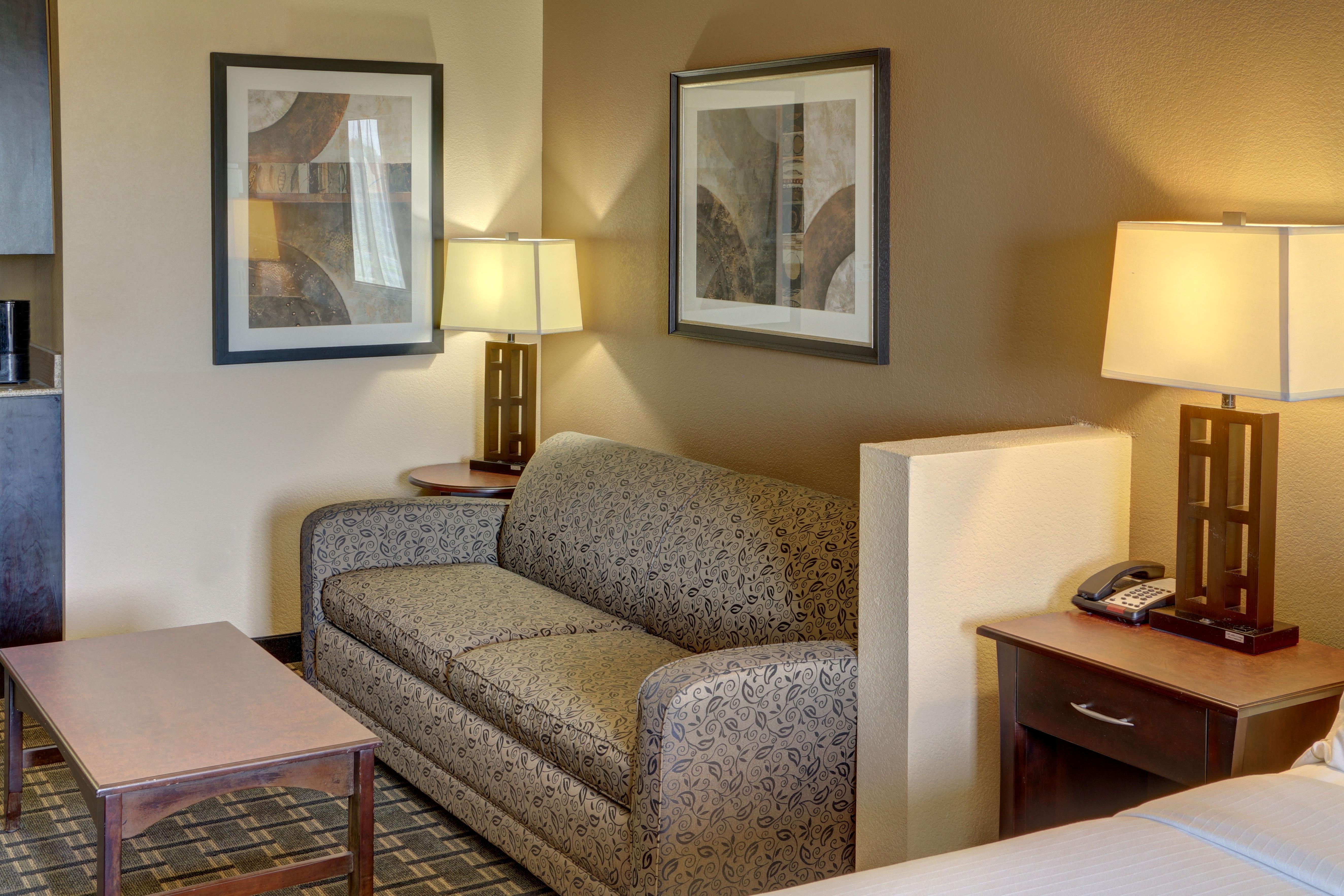 Holiday Inn Express Hotel & Suites Huntsville By Ihg Eksteriør billede