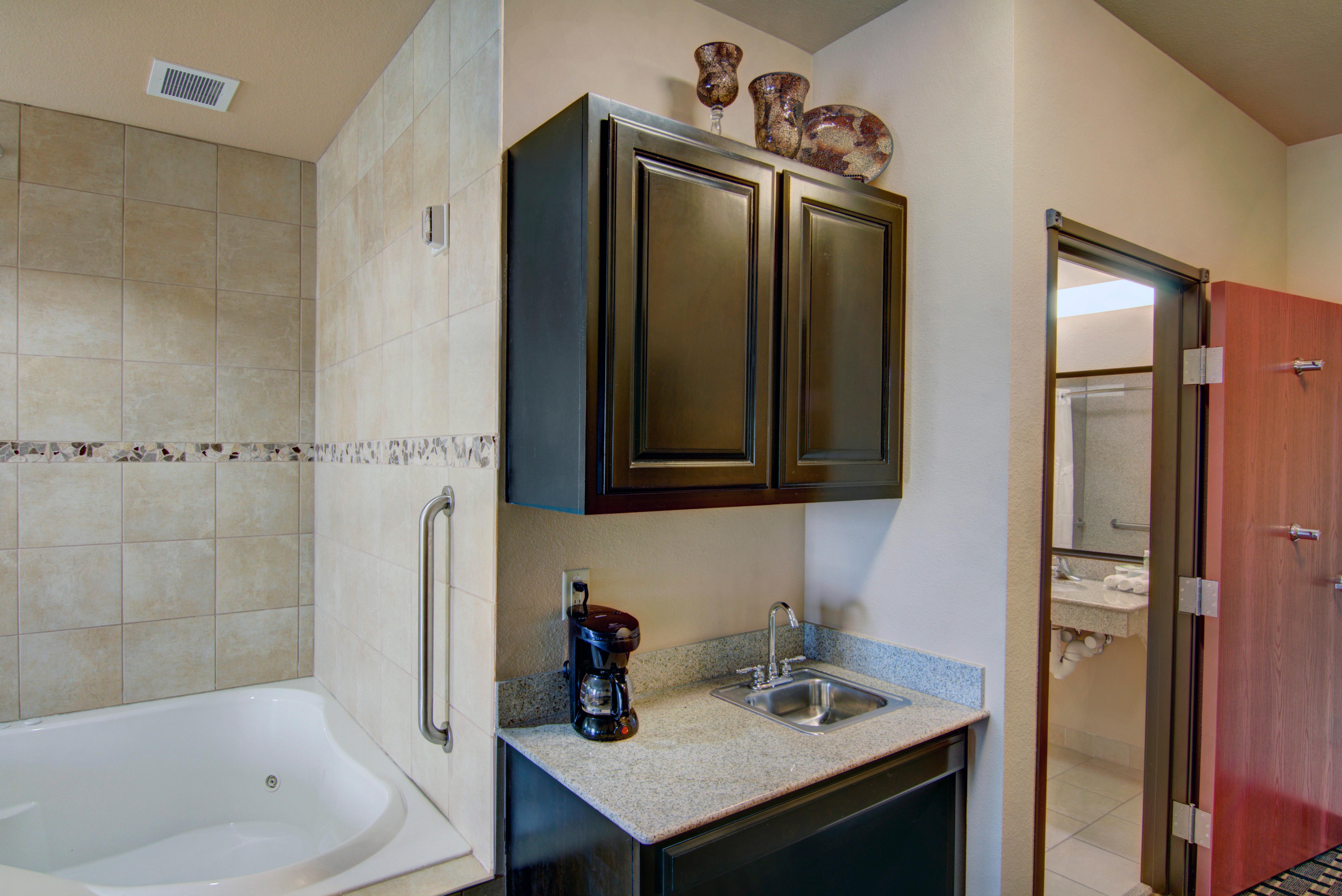 Holiday Inn Express Hotel & Suites Huntsville By Ihg Eksteriør billede